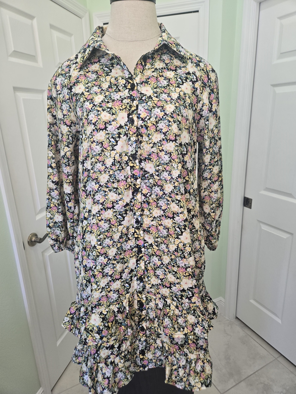 Moon River Black Floral Ruffle Hem Button Dress Feminine Wild Flower Boho